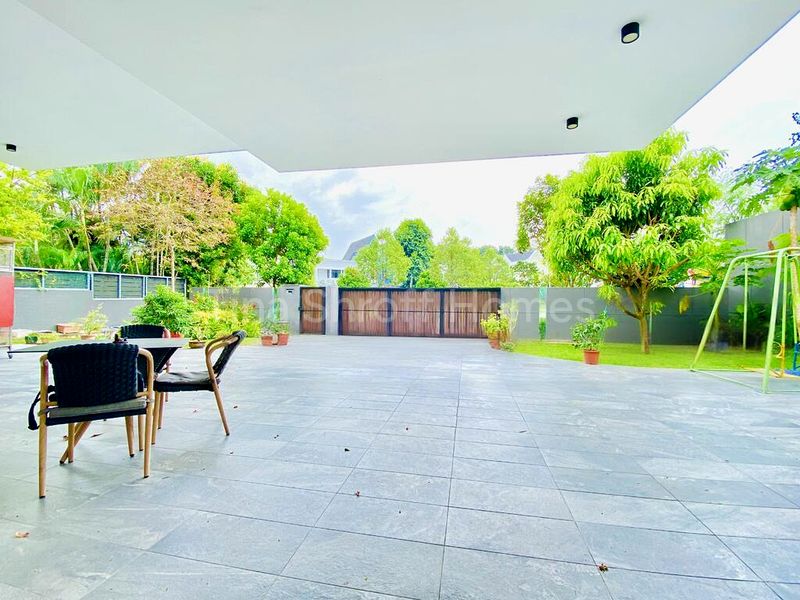 8 Bed Bungalow (Landed) for Sale in  Frankel Estate - Image 1